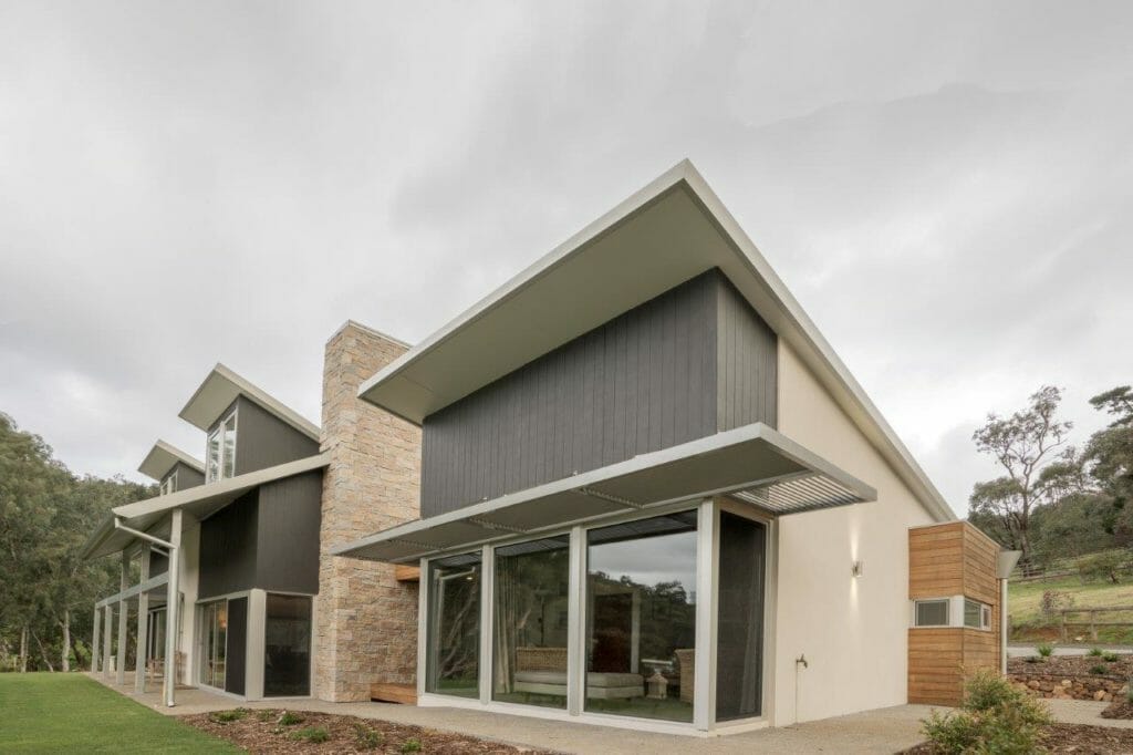 Dry Stack Natural Grey building facade feature